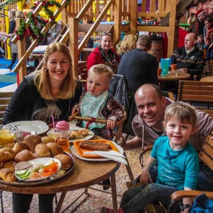 brunch familietafel gezin jan klaassen kerst